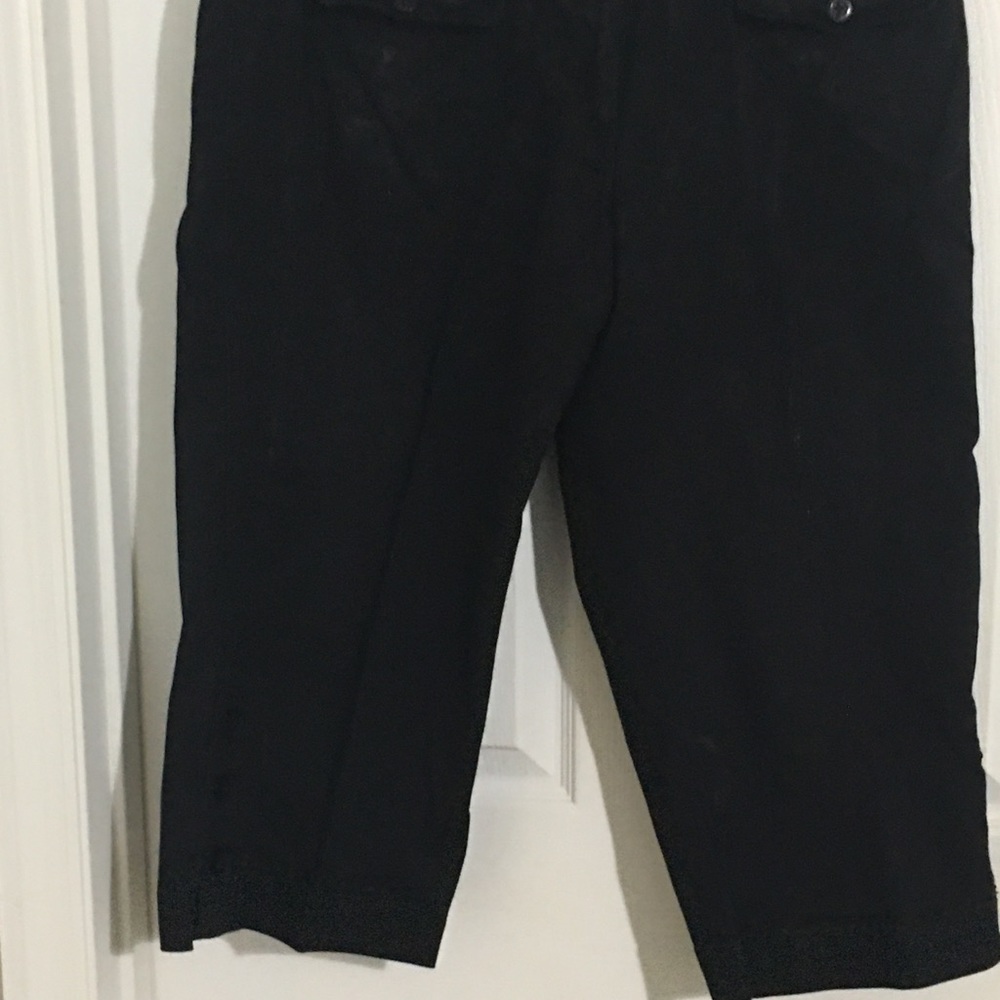 Capris - Picture 2 of 2